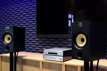 Bowers & Wilkins 685 S2 i Yamaha MCR-N670