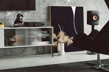 Dwa życia piosenki "Hi-fi", przeboju łączącego pokolenia