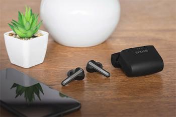 Ukraińcy w ogniu wojny. Ta muzyka budzi w nich ducha walki