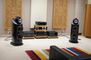 Byliśmy tam przed premierą serii 800 D4 Signature! Relacja z wizyty w fabryce Bowers & Wilkins w Worthing