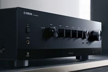 Nowe amplitunery sieciowe i głośniki Yamaha: R-N800A, R-N1000A, NS-600A i NS-800A