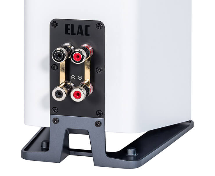 ELAC Carina BS243.4